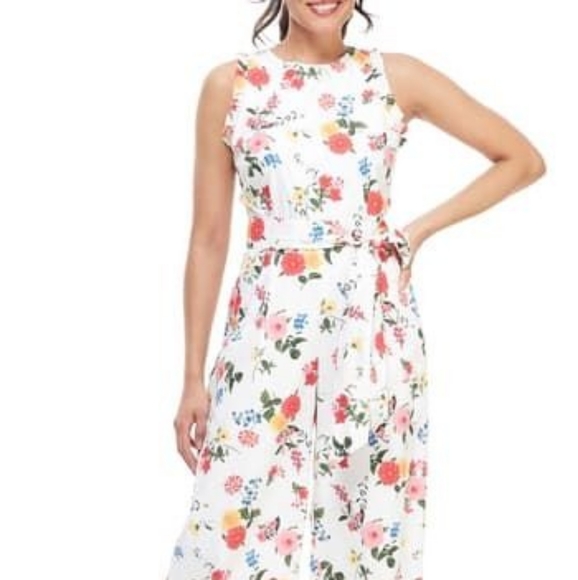 Gal Meets Glam collection
Floral jumpsuit NWT - Picture 12 of 14